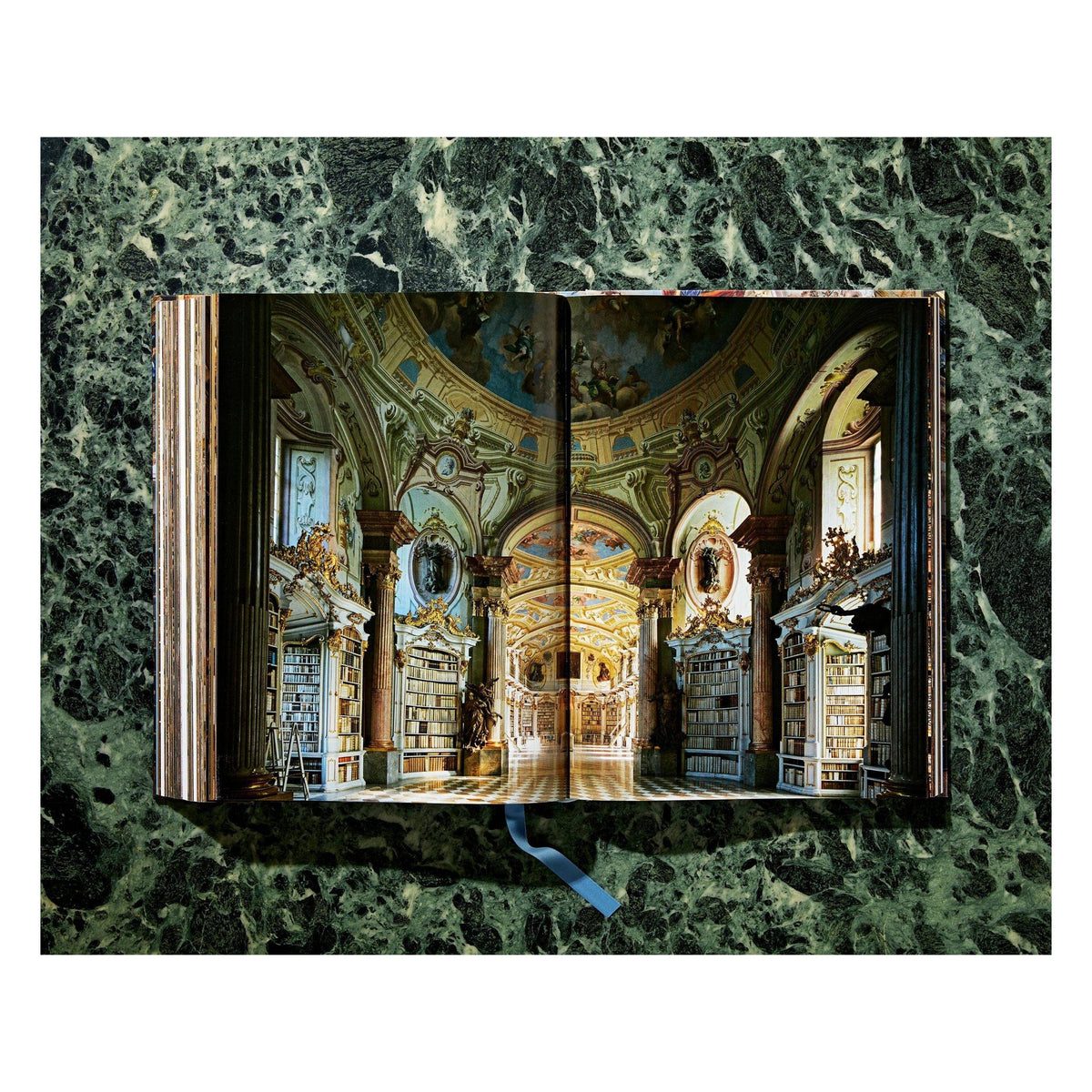 Massimo Listri. The World’s Most Beautiful Libraries (German, French, English)