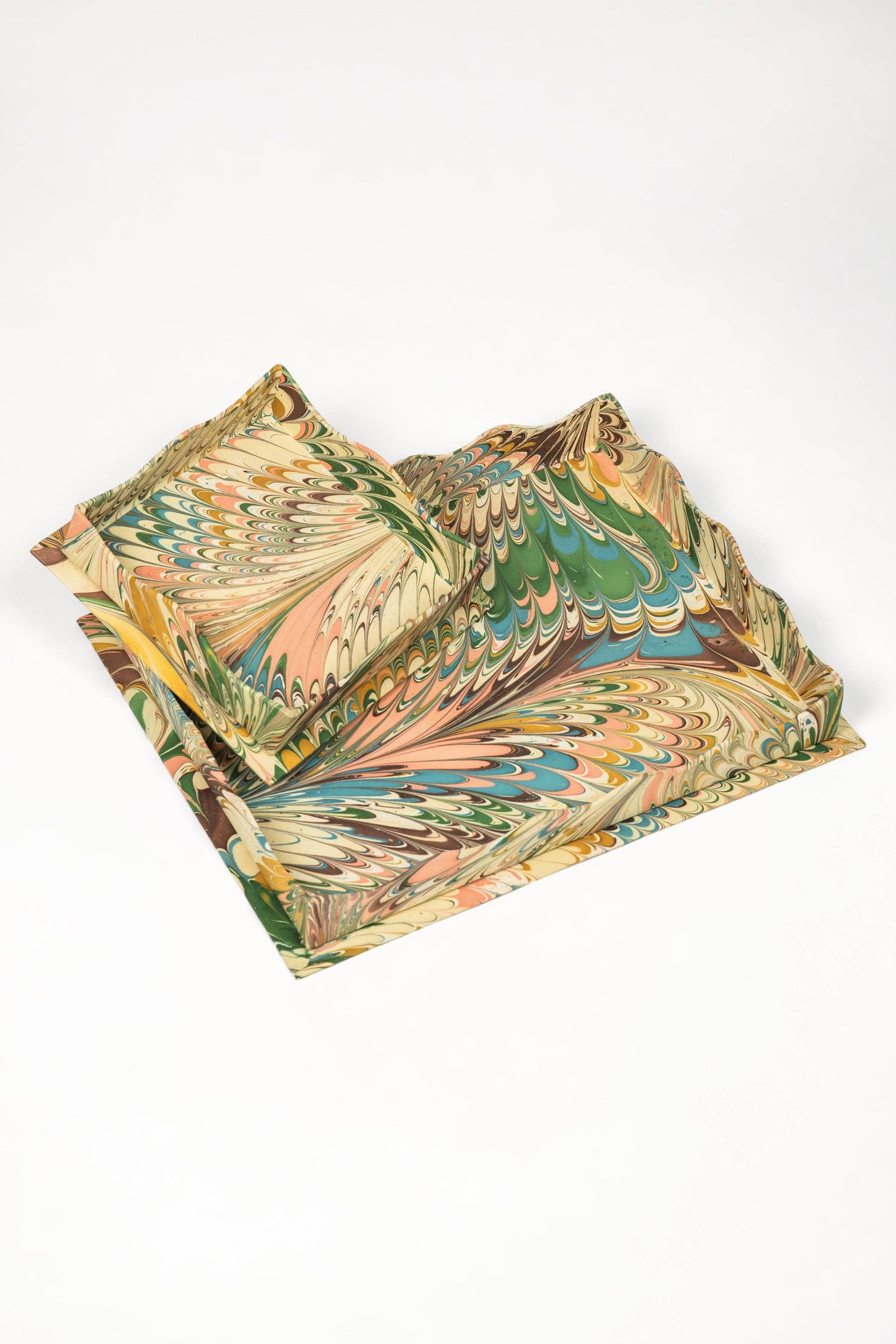 Nesting Scalloped Hand-Marbled Trays in Flatiron Feathers: Set of 2 Nesting Trays