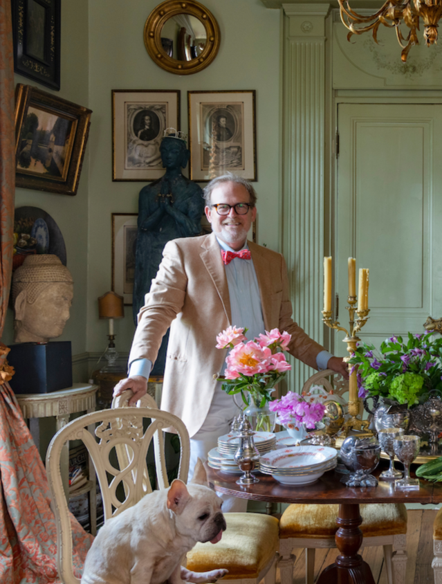 Dunn & Sonnier Flowers & Antiques