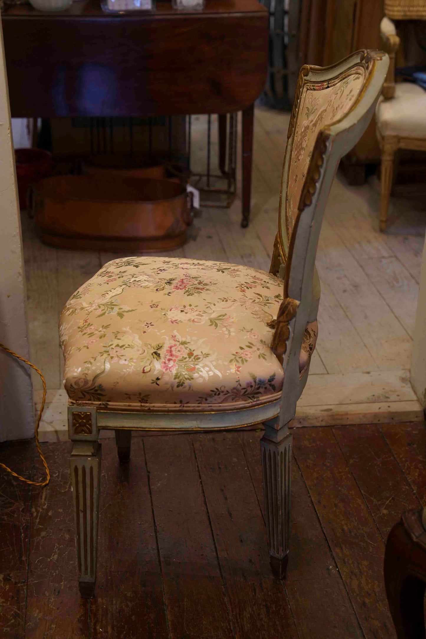 19th Century Italian Neoclassic Shield Back Painted Dining Chairs(Set of 6)
