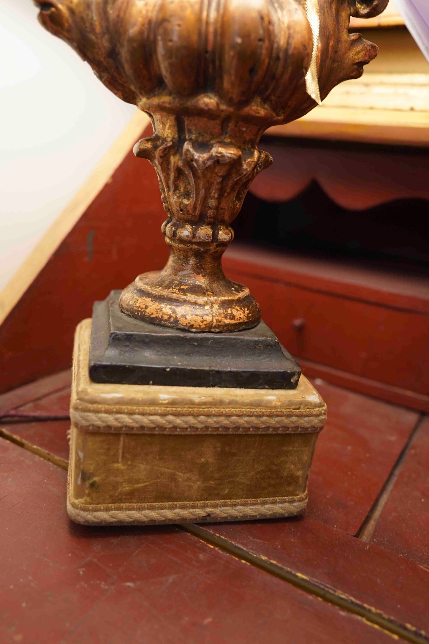Italian Gilt Urn Lamp