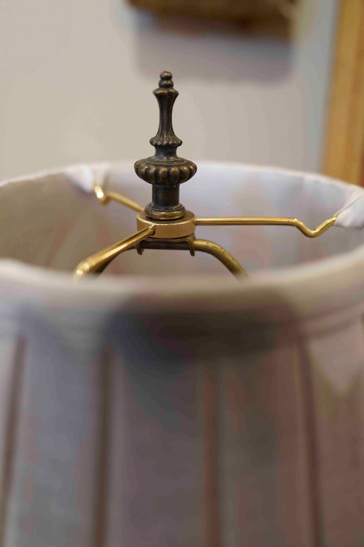 Italian Gilt Urn Lamp