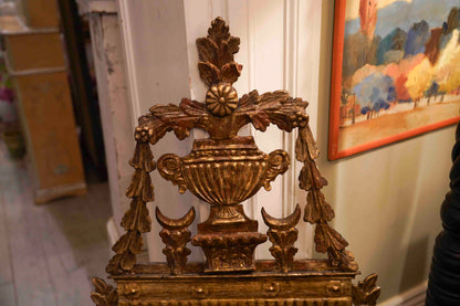 18th Century Italian Giltwood Mirror