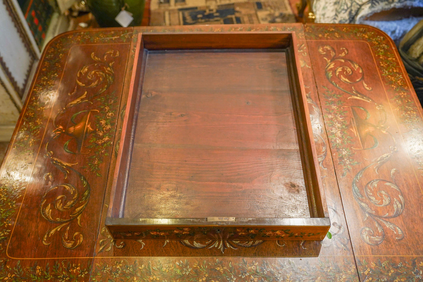 Sheraton Painted Drop-Leaf Table