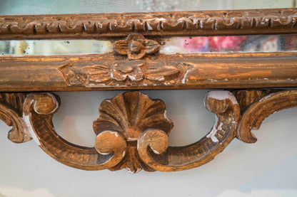 18th Century Italian Giltwood Mirror