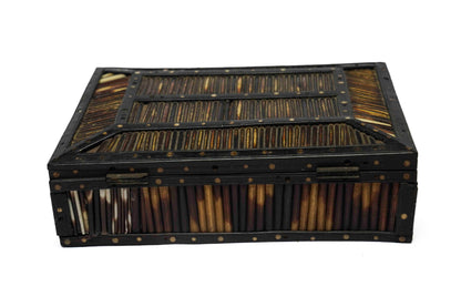Quill Box Medium