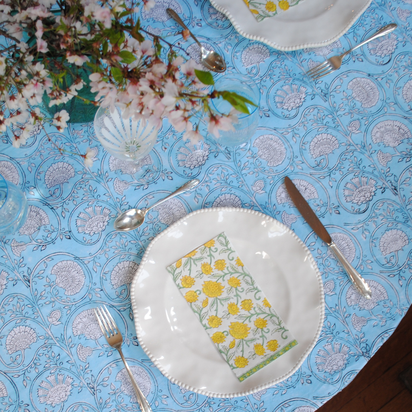 Yellow Floral Paper Guest Napkins Block-Print Daffodil