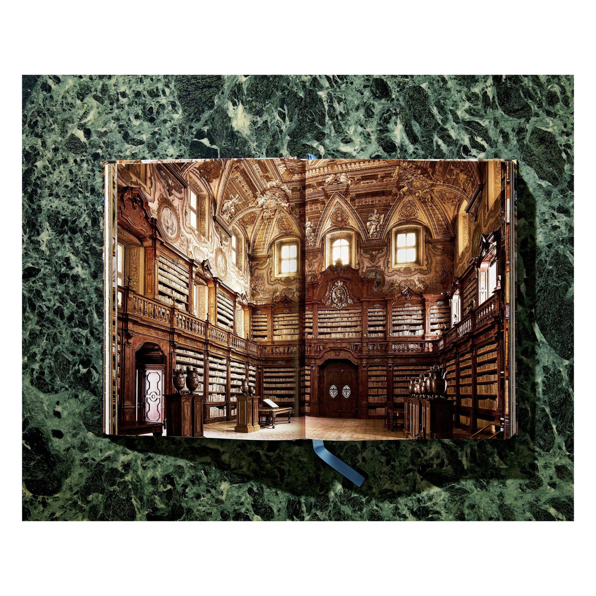 Massimo Listri. The World’s Most Beautiful Libraries (German, French, English)