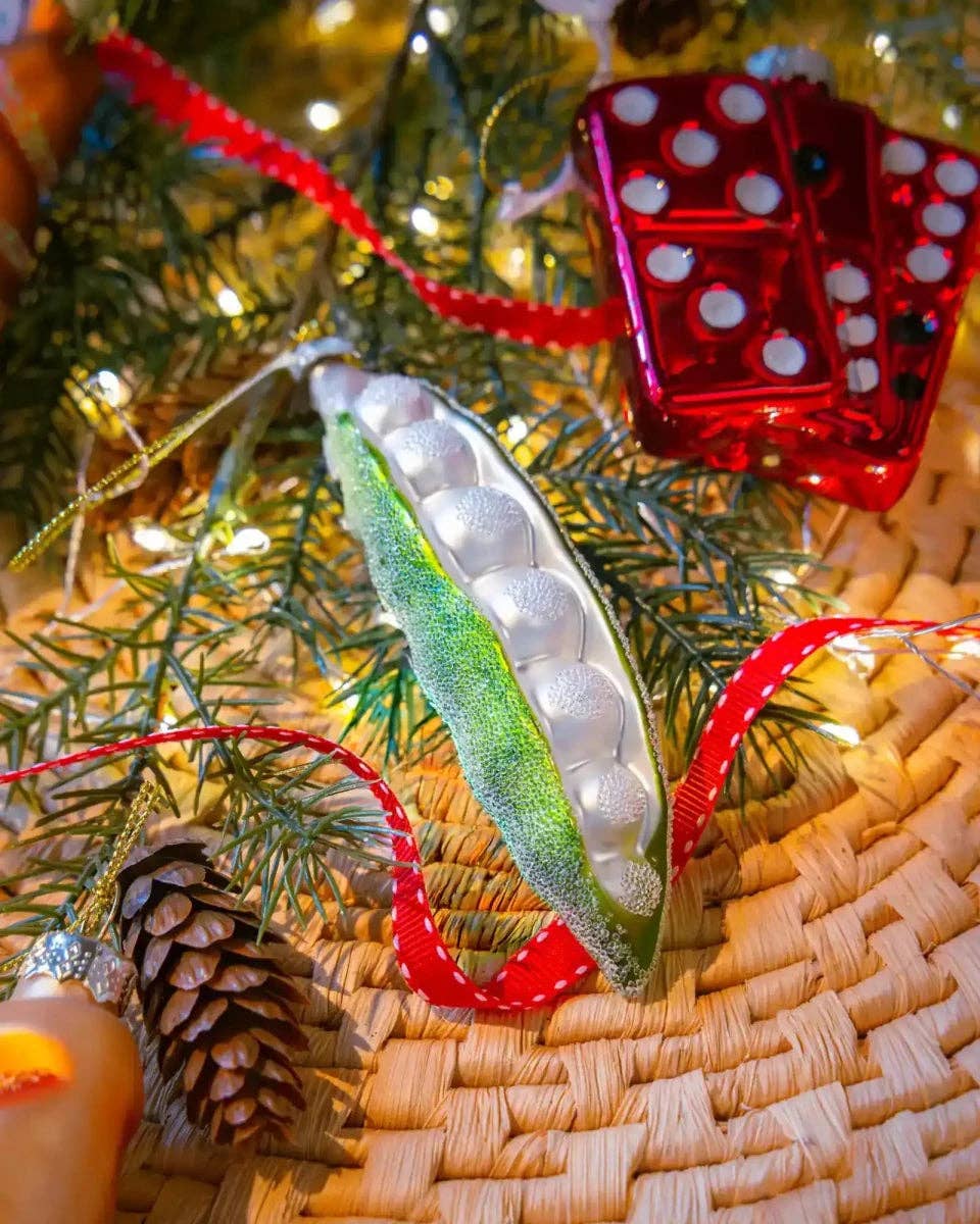 Green Pea Pod Christmas Ornaments Kitsch Unique Glass